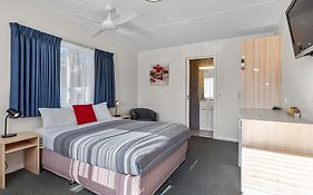 Beachcomber Motel & Apartments